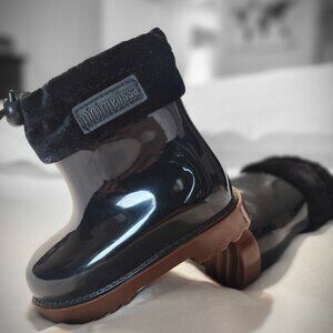 Black Mini Melissa boots